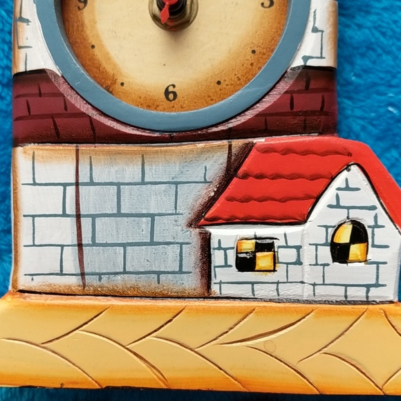 Lighthouse Clock 🌊〰️🌊〰️ - Picture 5 of 5